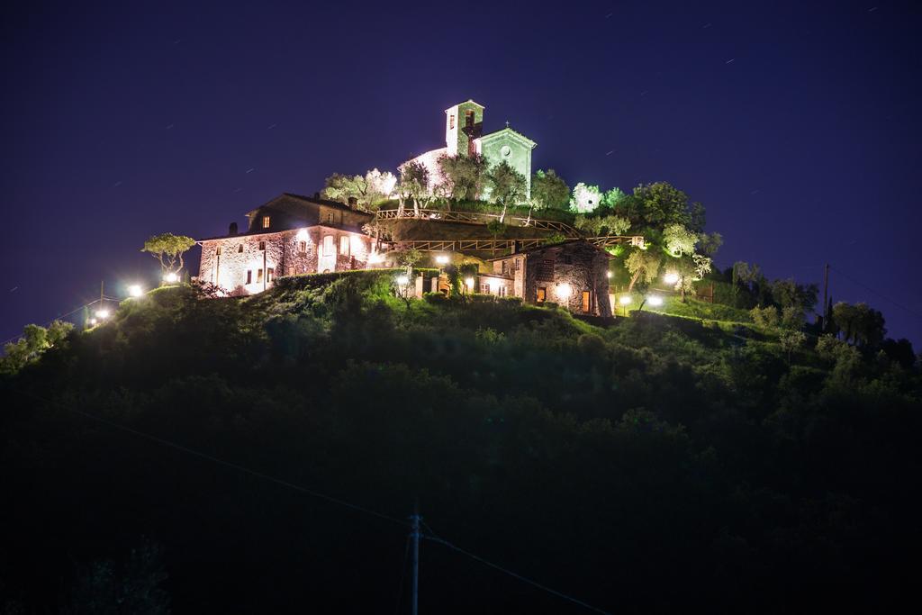 Castello Di Mammoli Guest House Mastiano Exterior foto