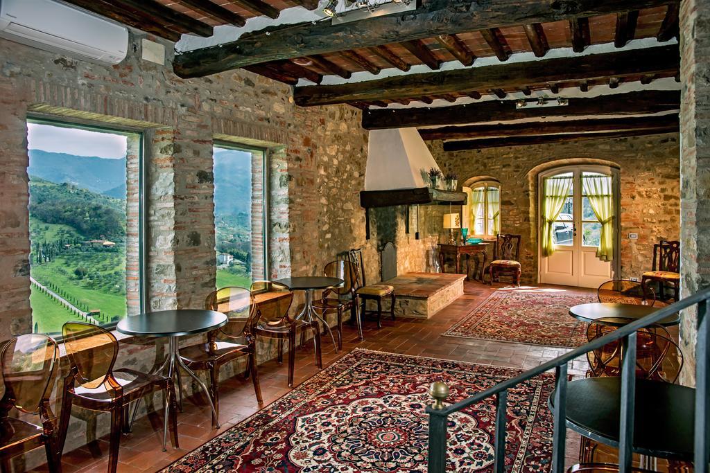 Castello Di Mammoli Guest House Mastiano Exterior foto